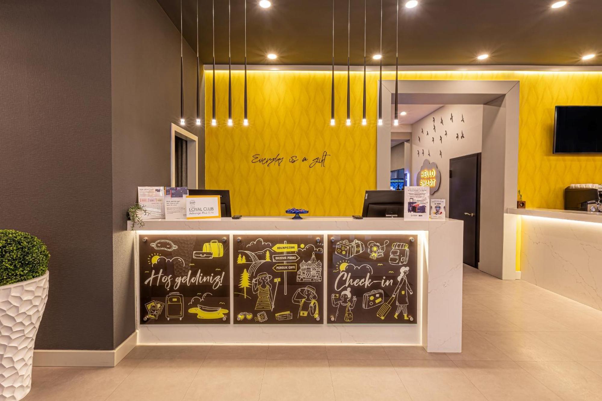 Smart By Dedeman Eskişehir Exteriör bild